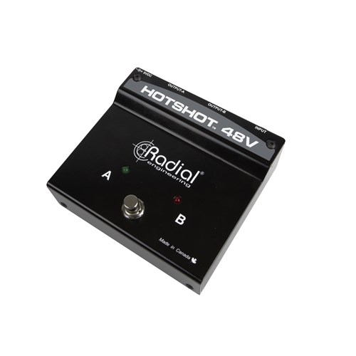 Radial HOTSHOT 48V - Phantom Power supply and footswitch toggles condensor mic between two outputs